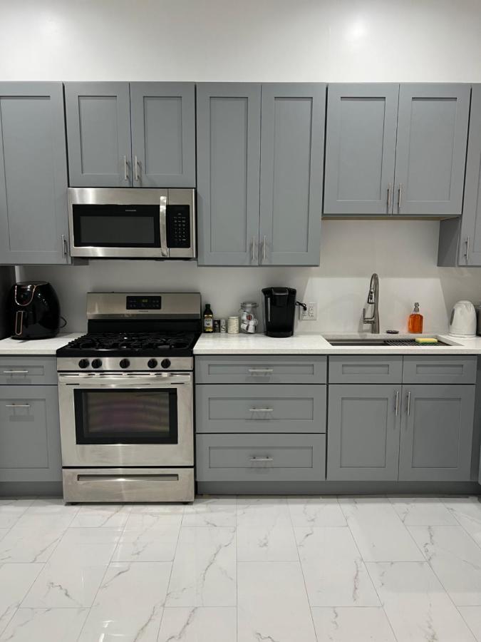 Adorable 2 Bedroom Apartment With Free Street Parking Chicago Buitenkant foto